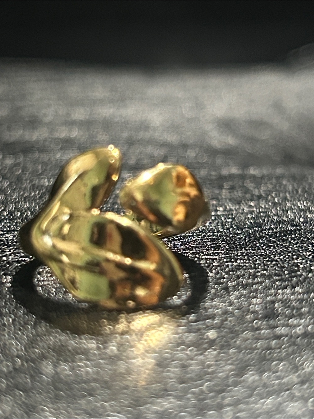 UNO de 50 Polished Gold Leaf Wrap Ring